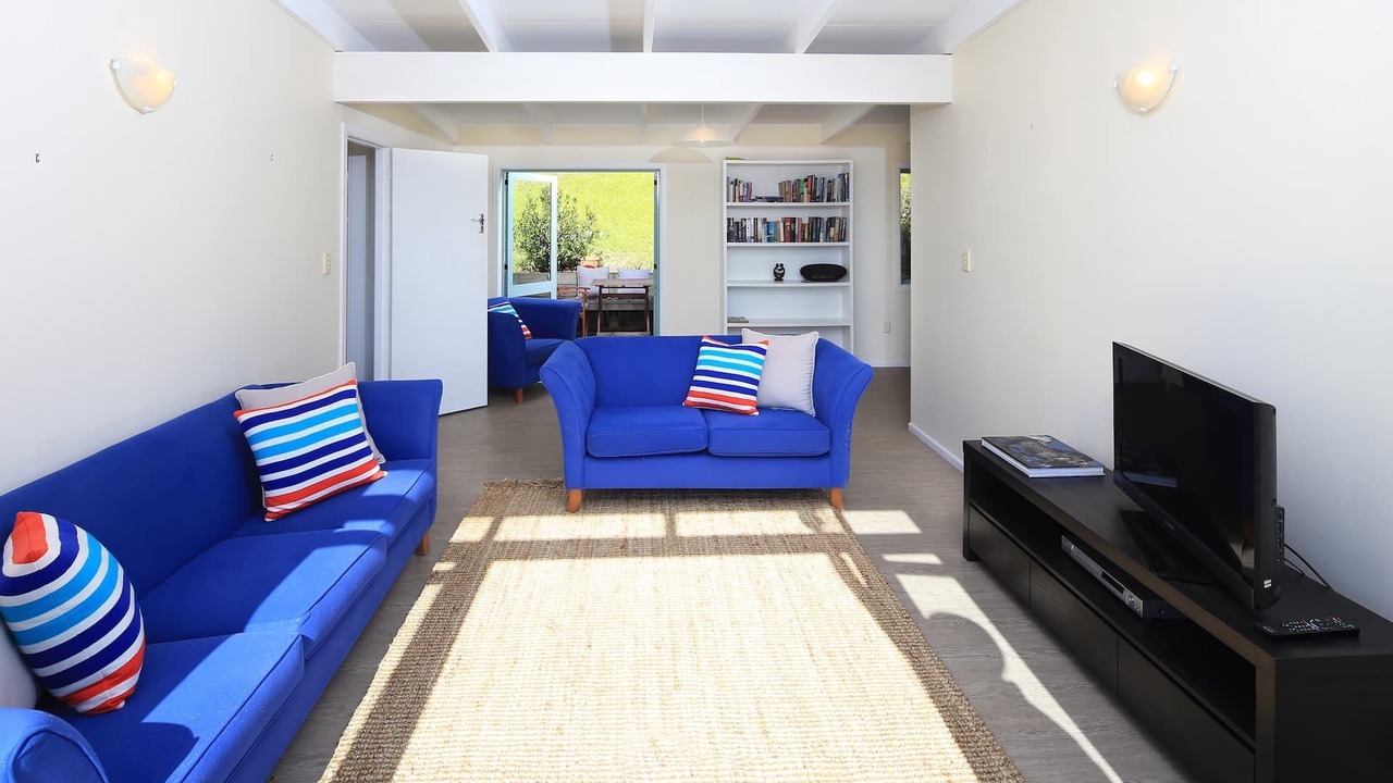 Photo of Livingroom in Onetangi
