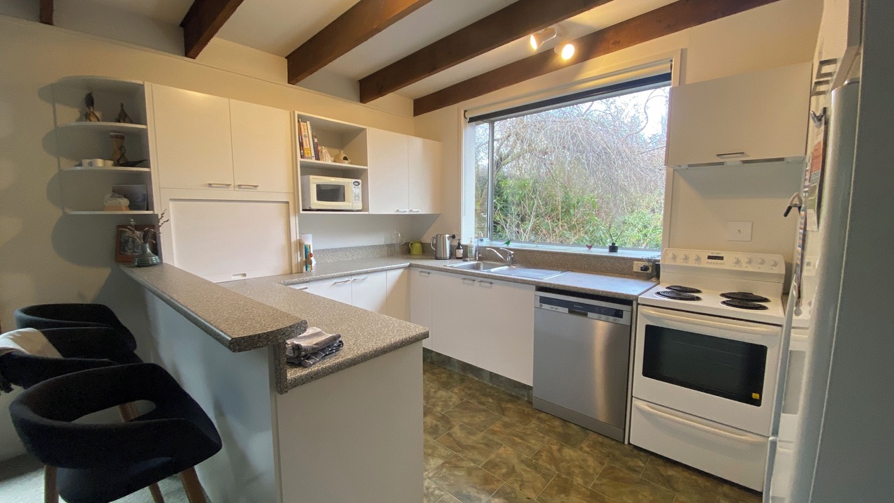 Photo of Kitchen in Albert Town