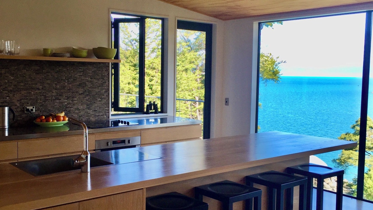 Photo of Kitchen in Ngaio Bay