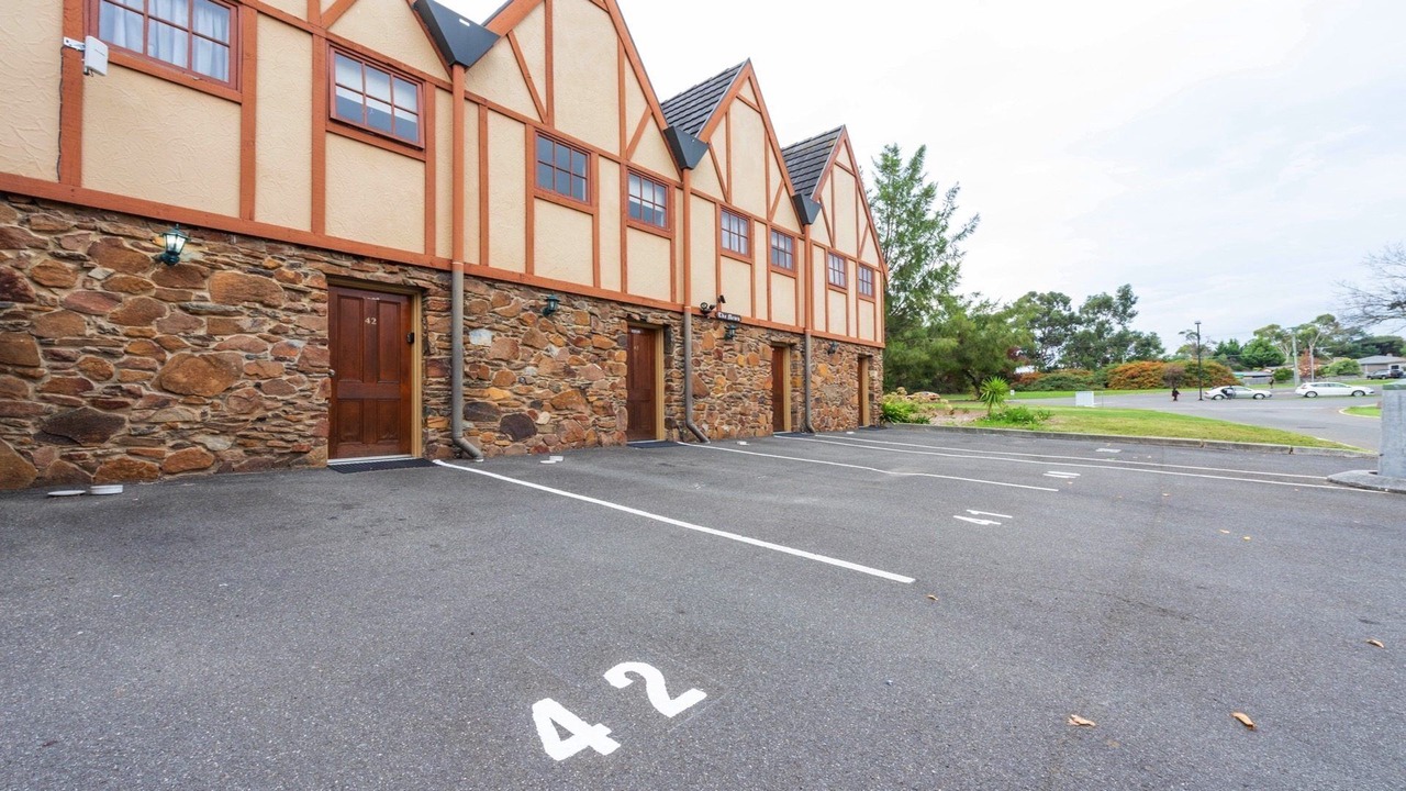 Photo of Outdoor in Newnham