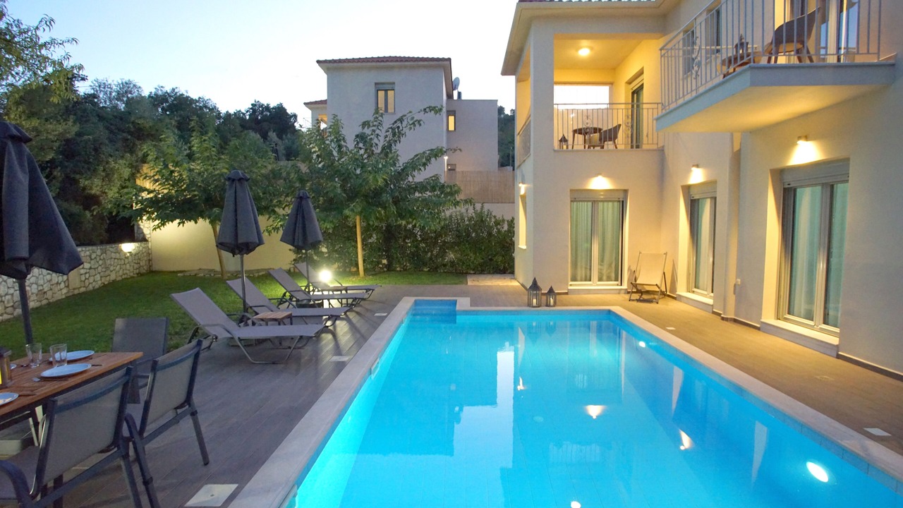 Photo of Patio Balcony in Makriotika