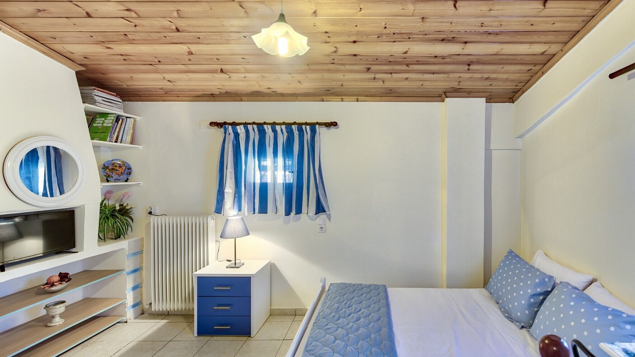 Photo of Bedroom in Kalamaki