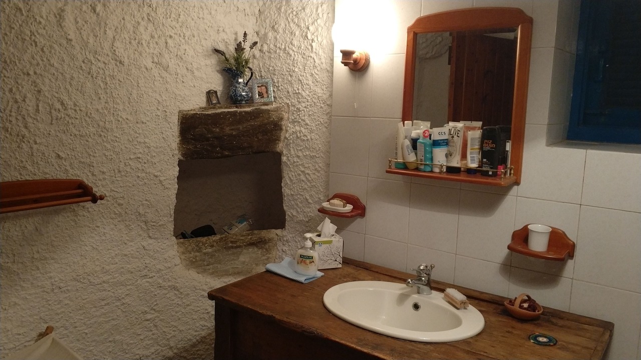 Photo of Bedroom in Paleopolis