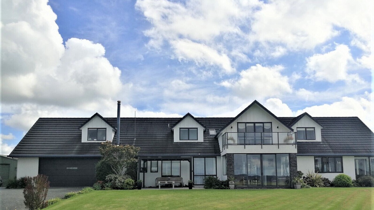 Photo of Others in Tawharanui