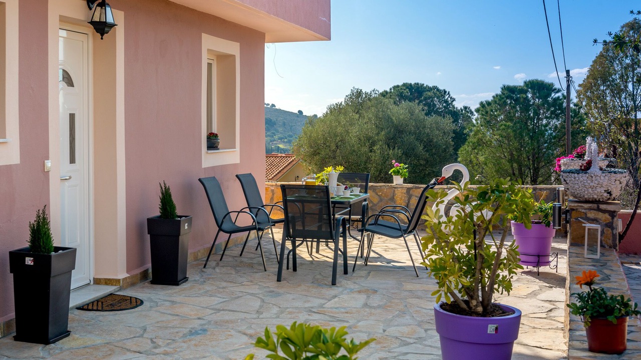 Photo of Outdoor in Razata