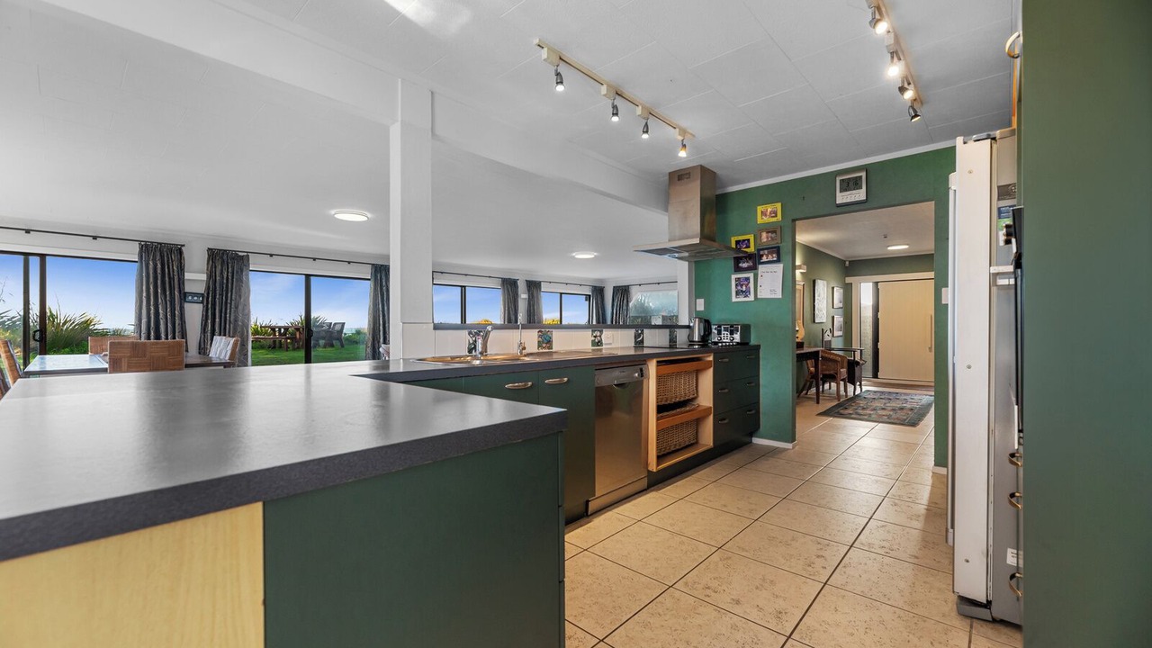 Photo of Kitchen in Waihi Beach