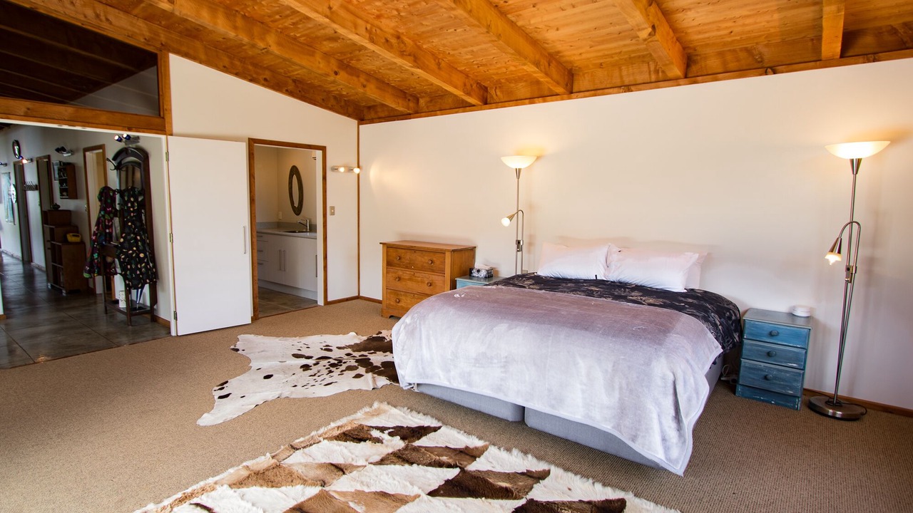 Photo of Bedroom in Pakawau