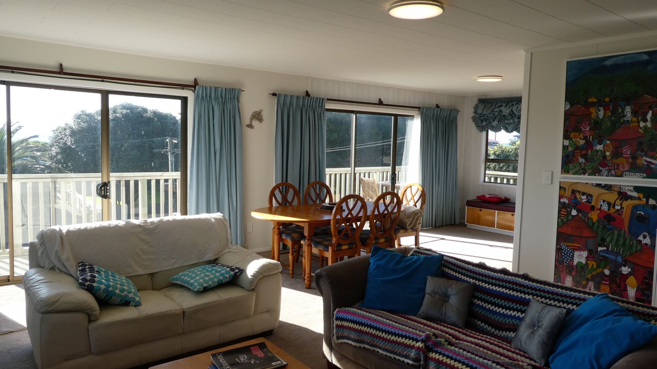 Photo of Livingroom in Waikanae