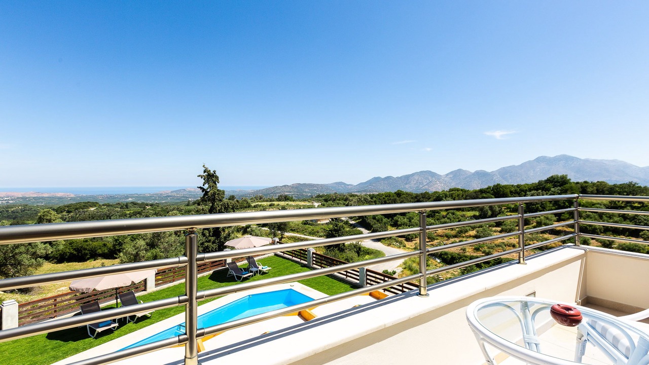 Photo of Patio Balcony in Geropotamos