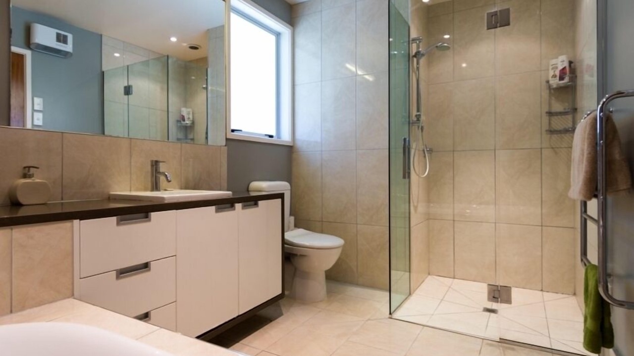 Photo of Bathroom in Britannia Heights
