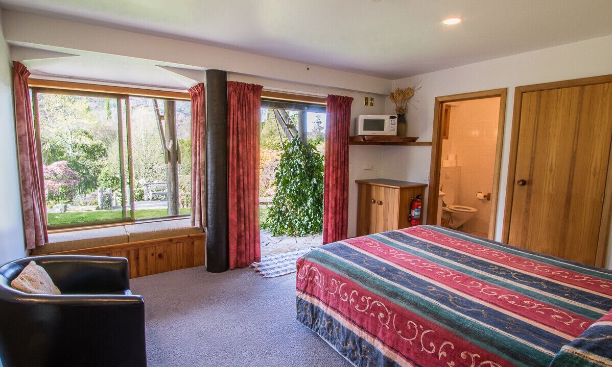 Photo of Bedroom in Marahau