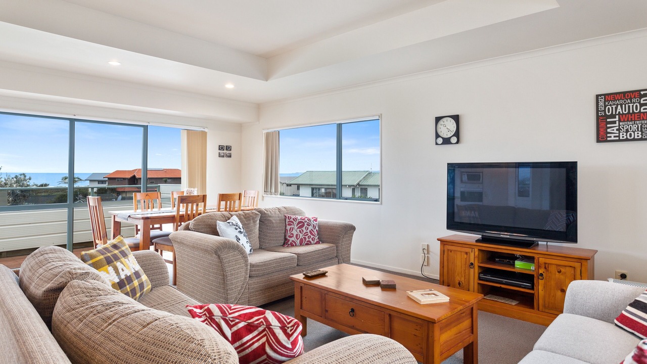 Photo of Livingroom in Ohope