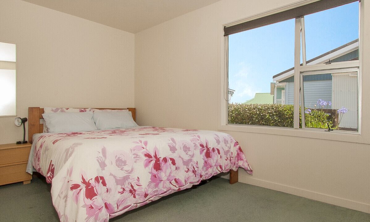Photo of Bedroom in Whangamata