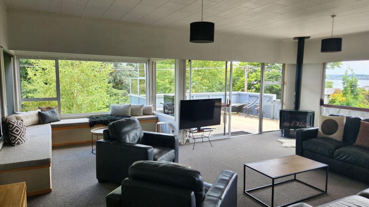 Photo of Livingroom in Rainbow Point