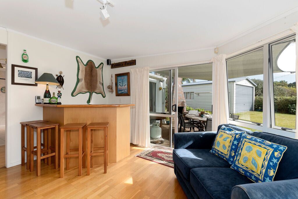 Photo of Livingroom in Matapouri