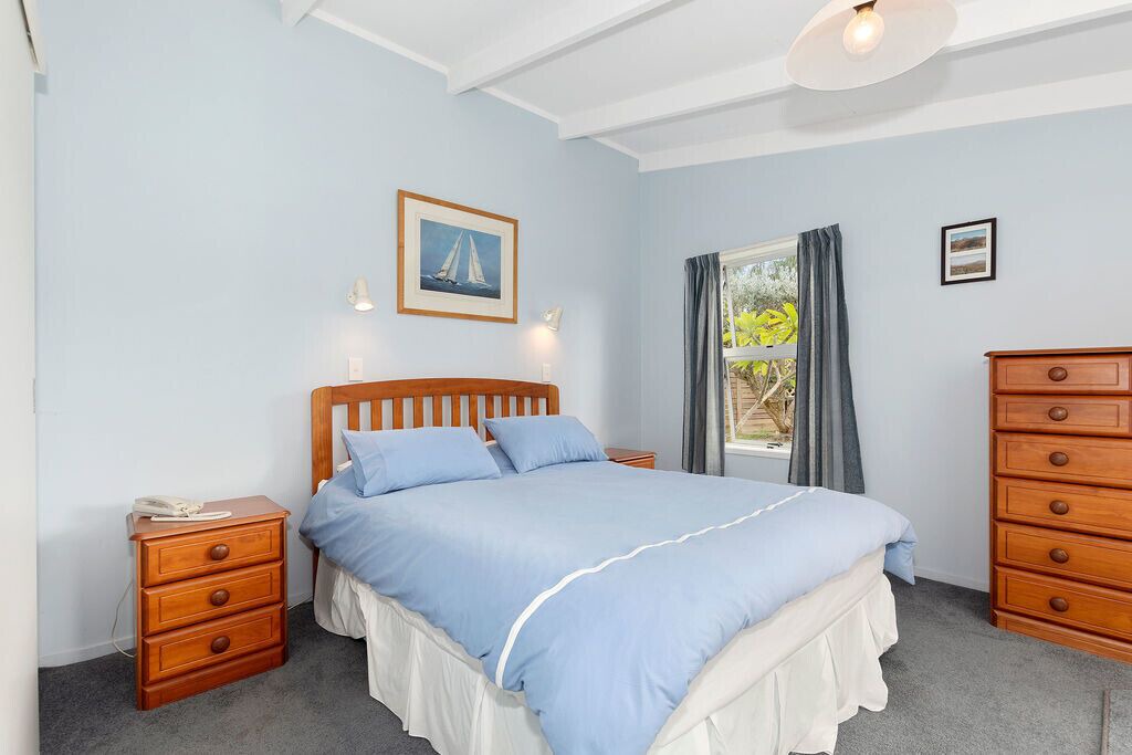 Photo of Bedroom in Matapouri