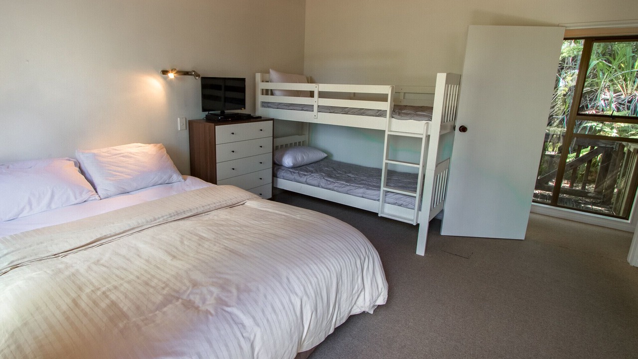 Photo of Bedroom in Ngaio Bay