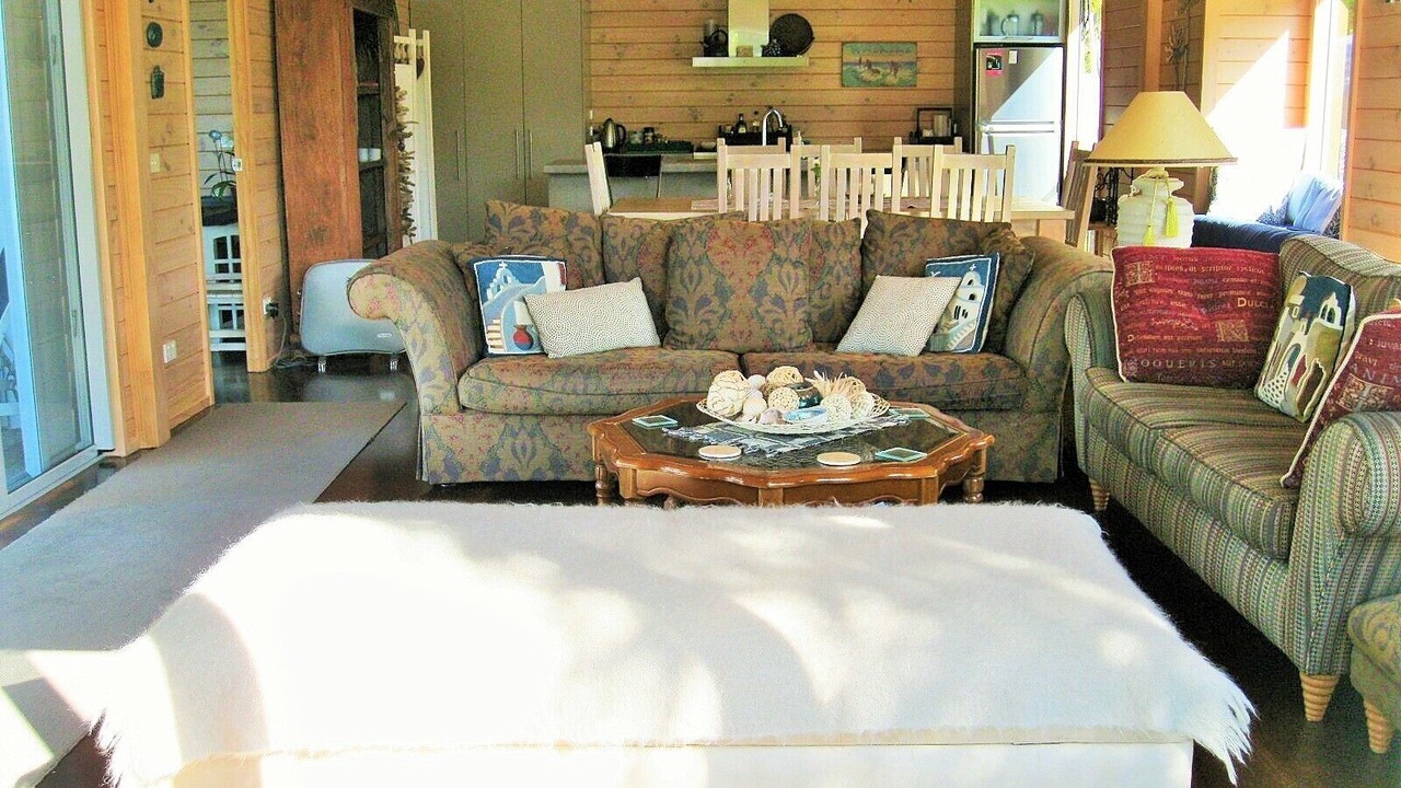 Photo of Livingroom in Cooks Beach