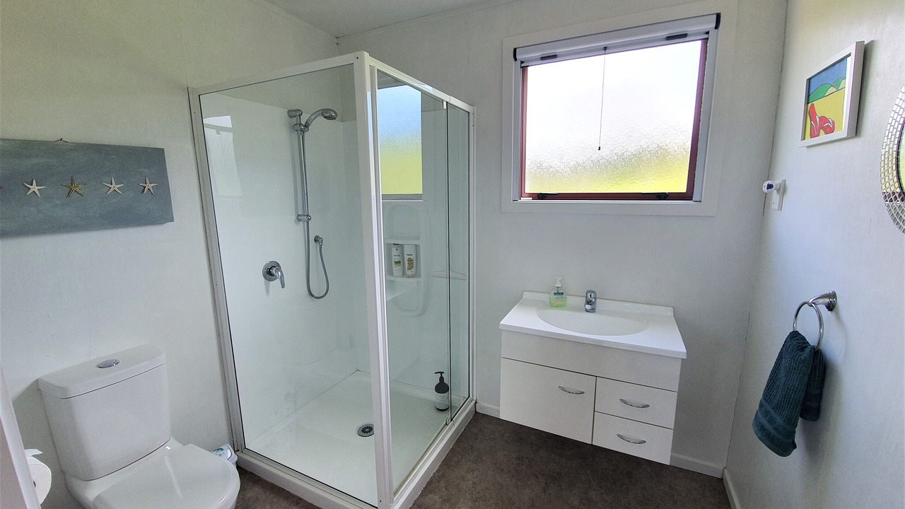 Photo of Bathroom in Cooks Beach