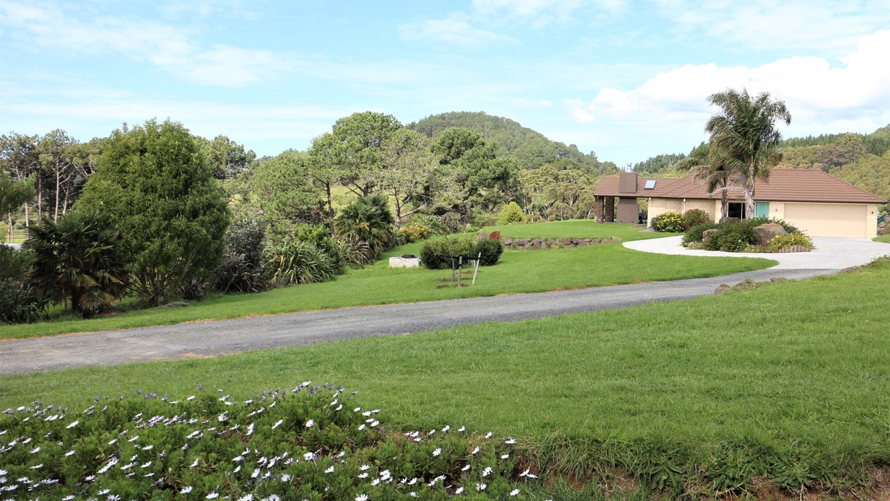 Photo of Outdoor in Cooks Beach