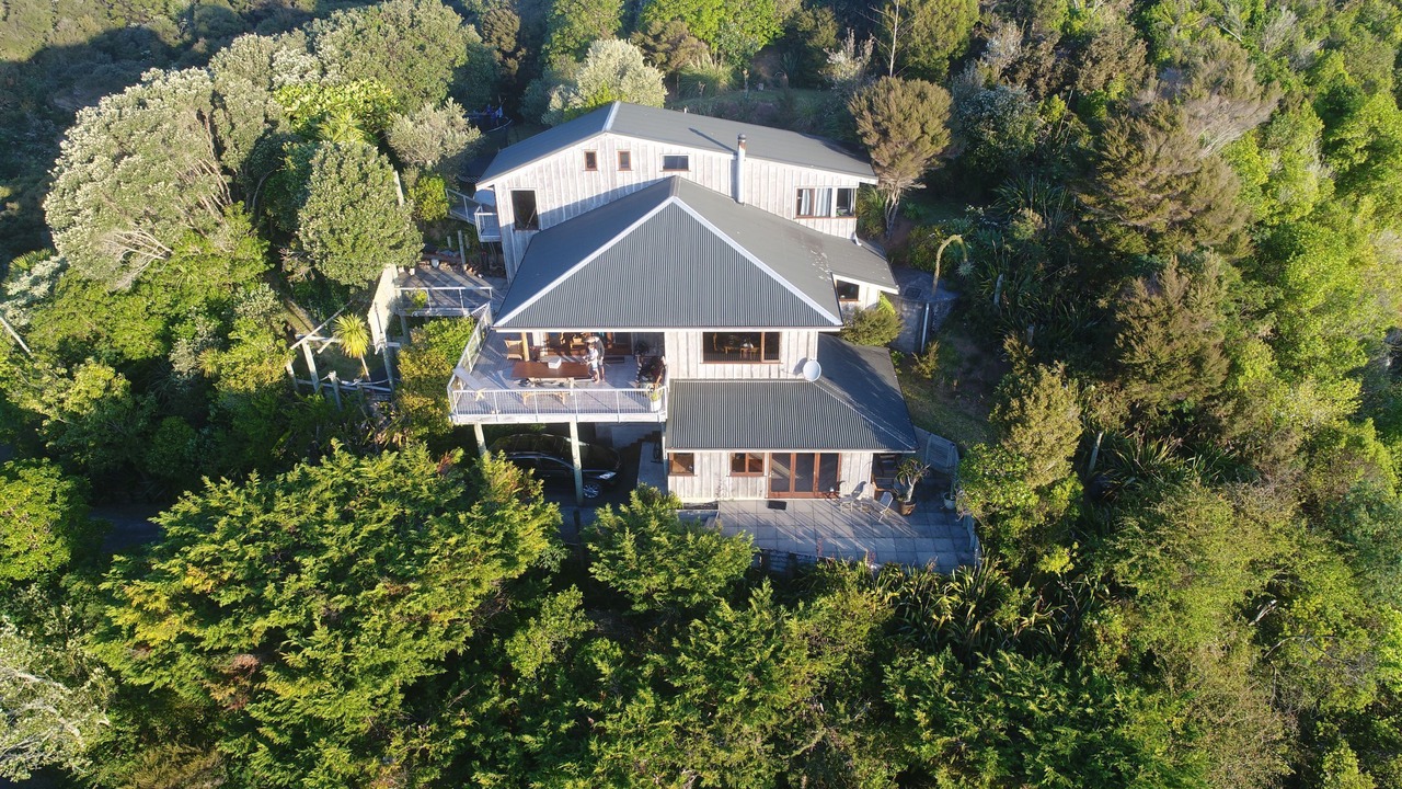 Photo of Others in Te Tii