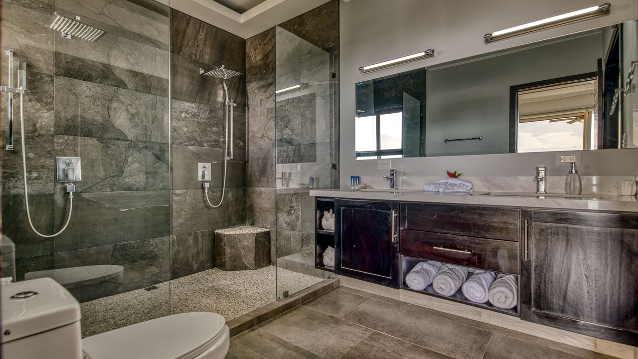 Photo of Bathroom in Camaronal