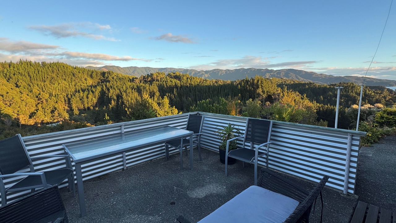 Photo of Outdoor in Ngaio Bay