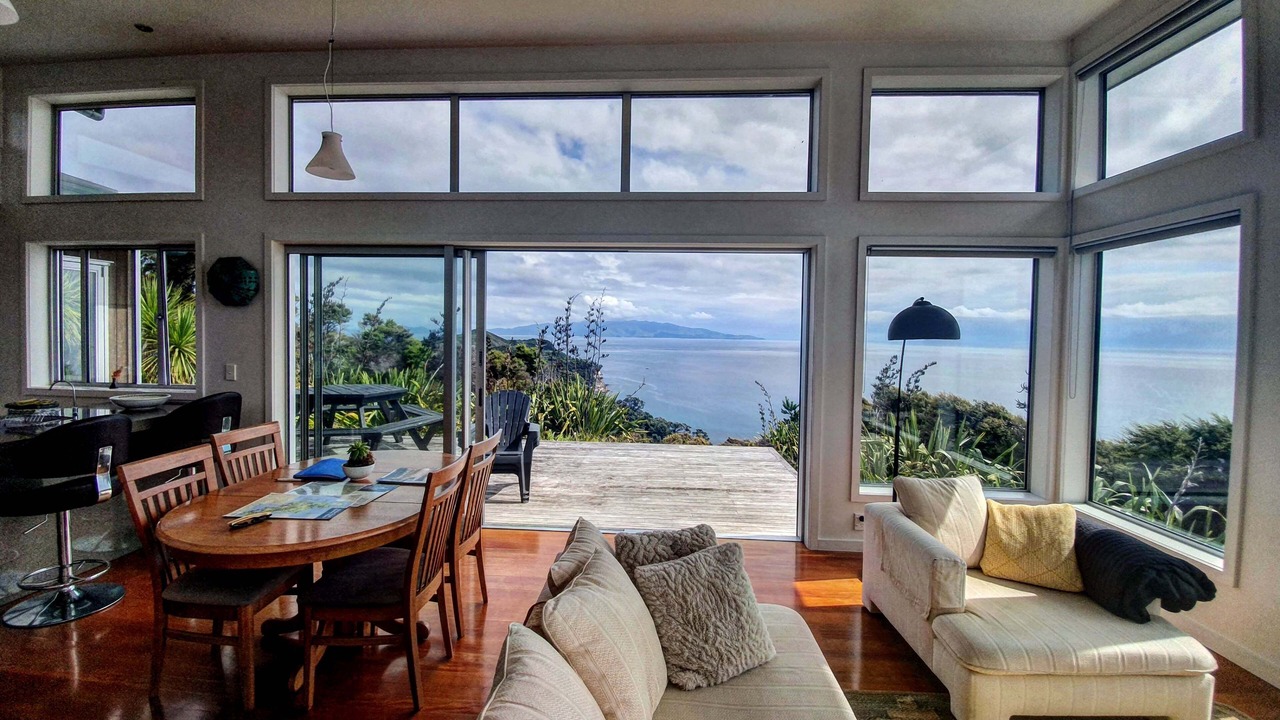Photo of Livingroom in Great Barrier Island