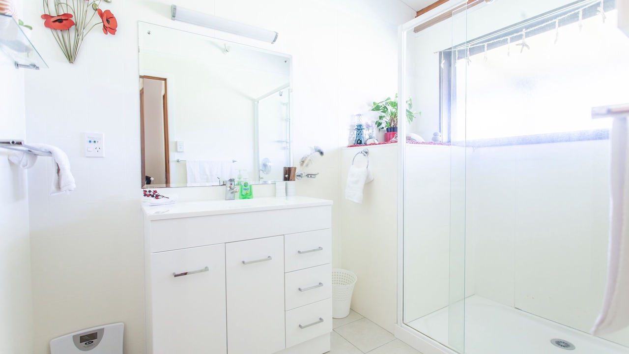 Photo of Bathroom in Ngunguru