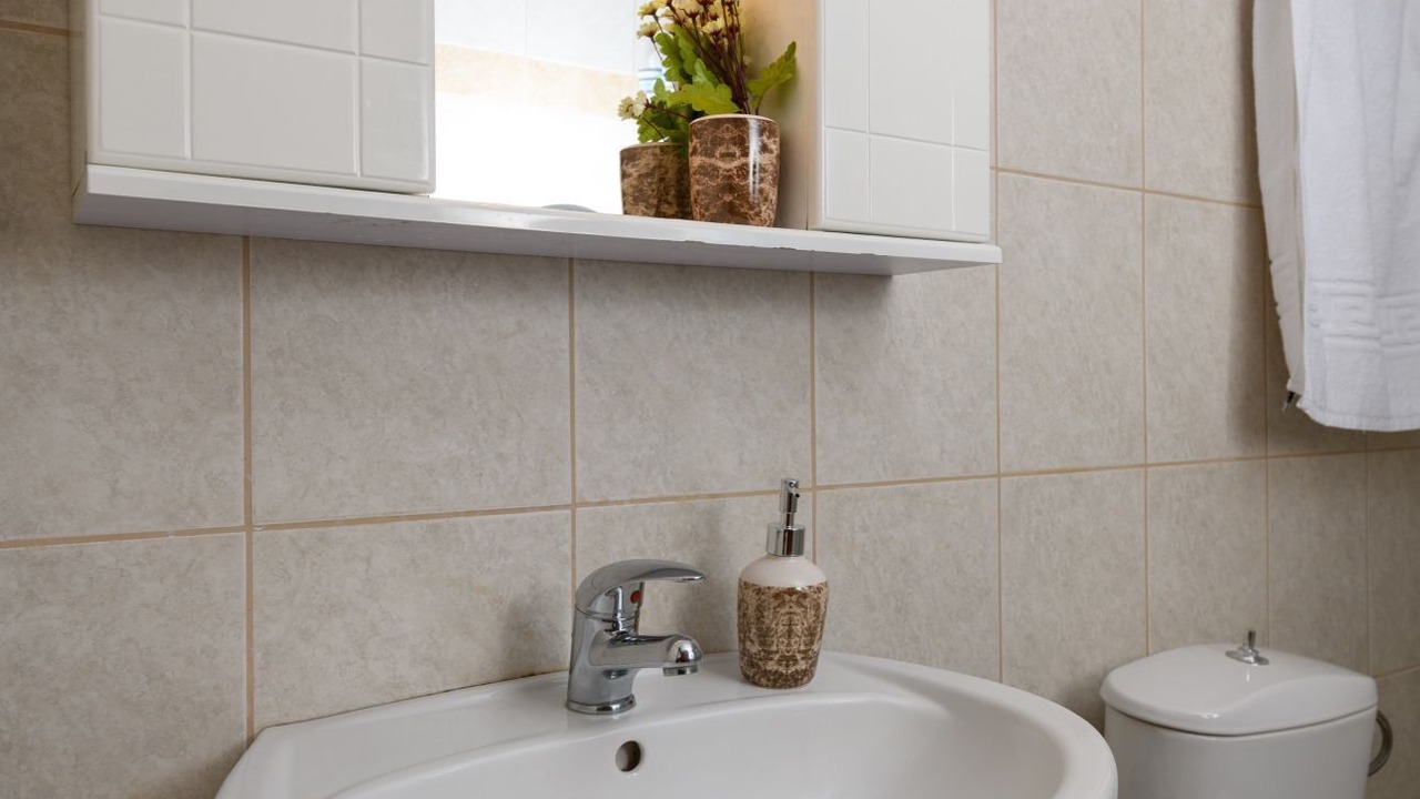 Photo of Bathroom in Kokinos Pirgos