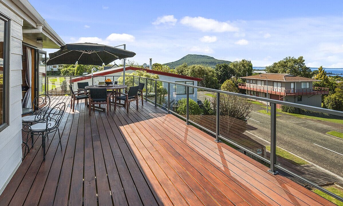 Photo of Outdoor in Omori