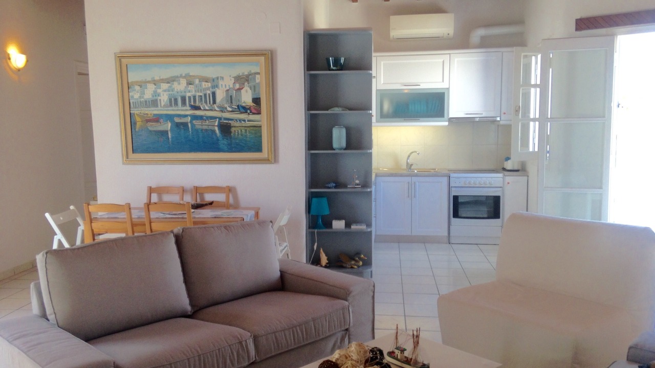 Photo of Livingroom in Ornos