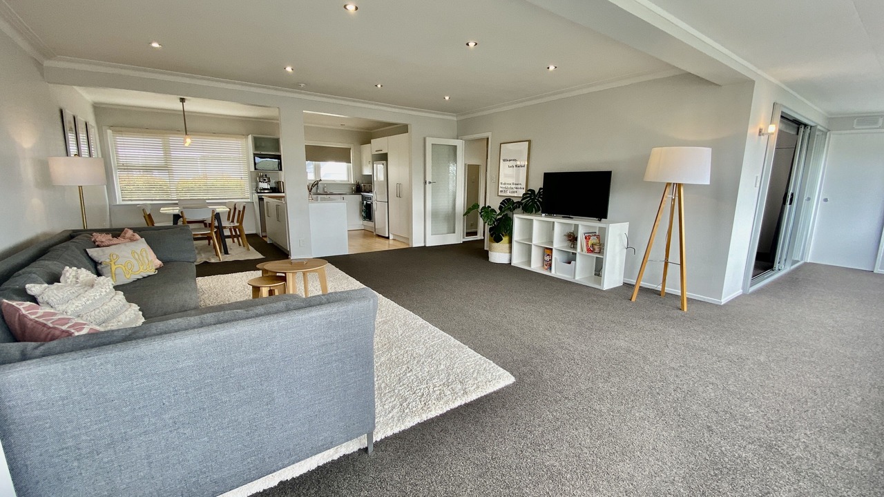Photo of Livingroom in Takapuna