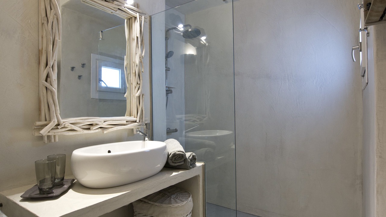 Photo of Bathroom in Elia