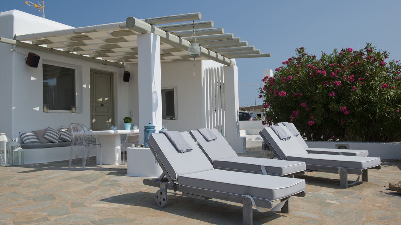 Photo of Outdoor in Elia