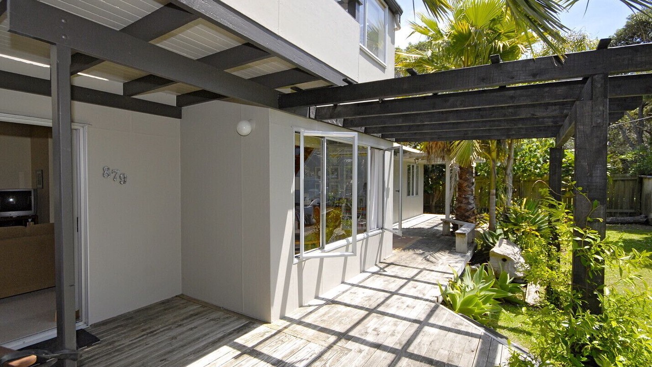 Photo of Patio Balcony in Matapouri