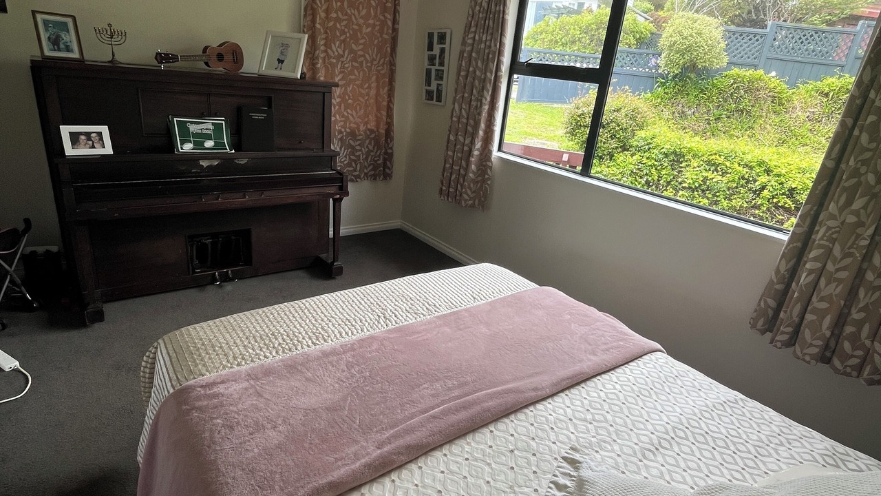 Photo of Bedroom in Tawa