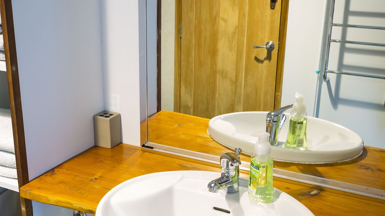 Photo of Bathroom in Ngunguru