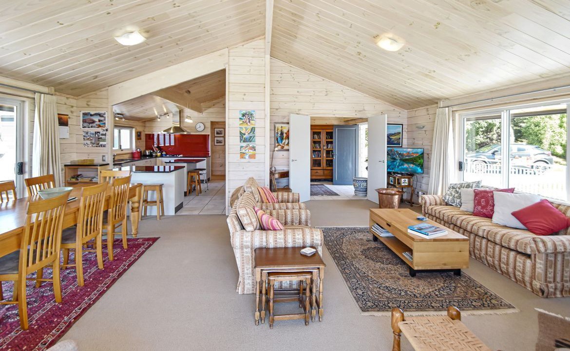 Photo of Livingroom in Ohau