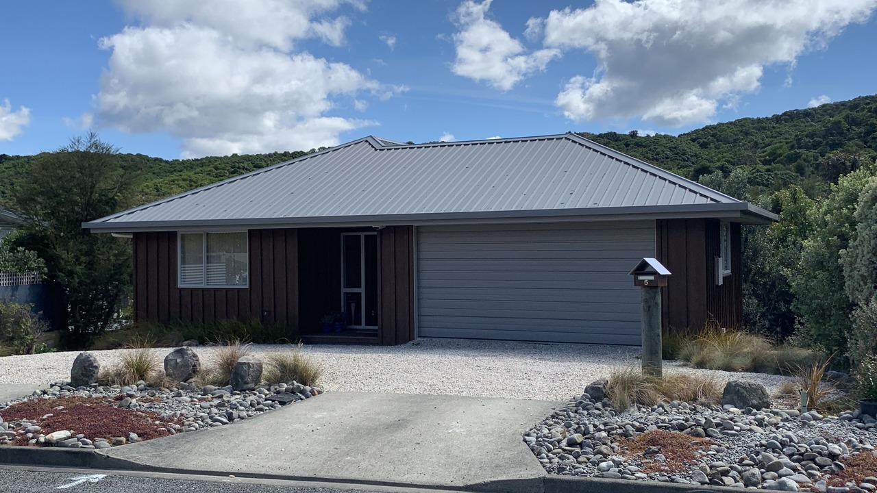 Photo of Others in Waikawa Bay