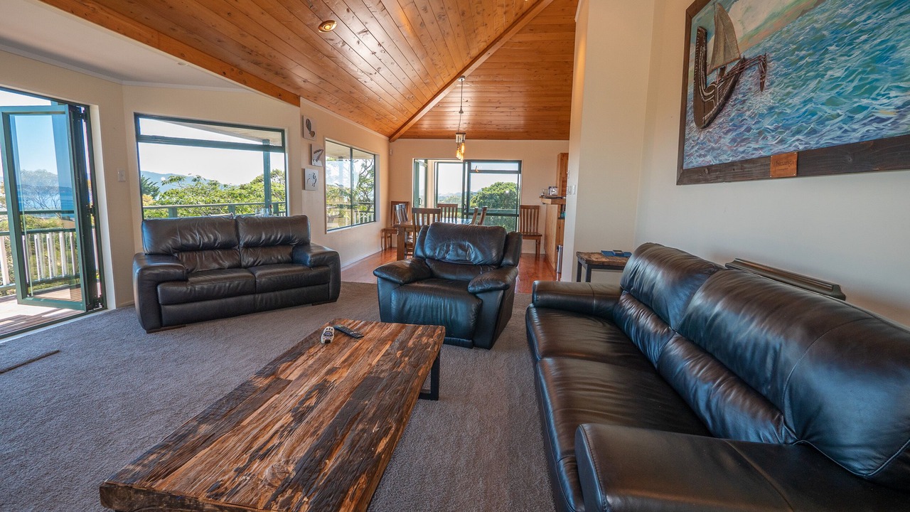 Photo of Livingroom in Doubtless Bay