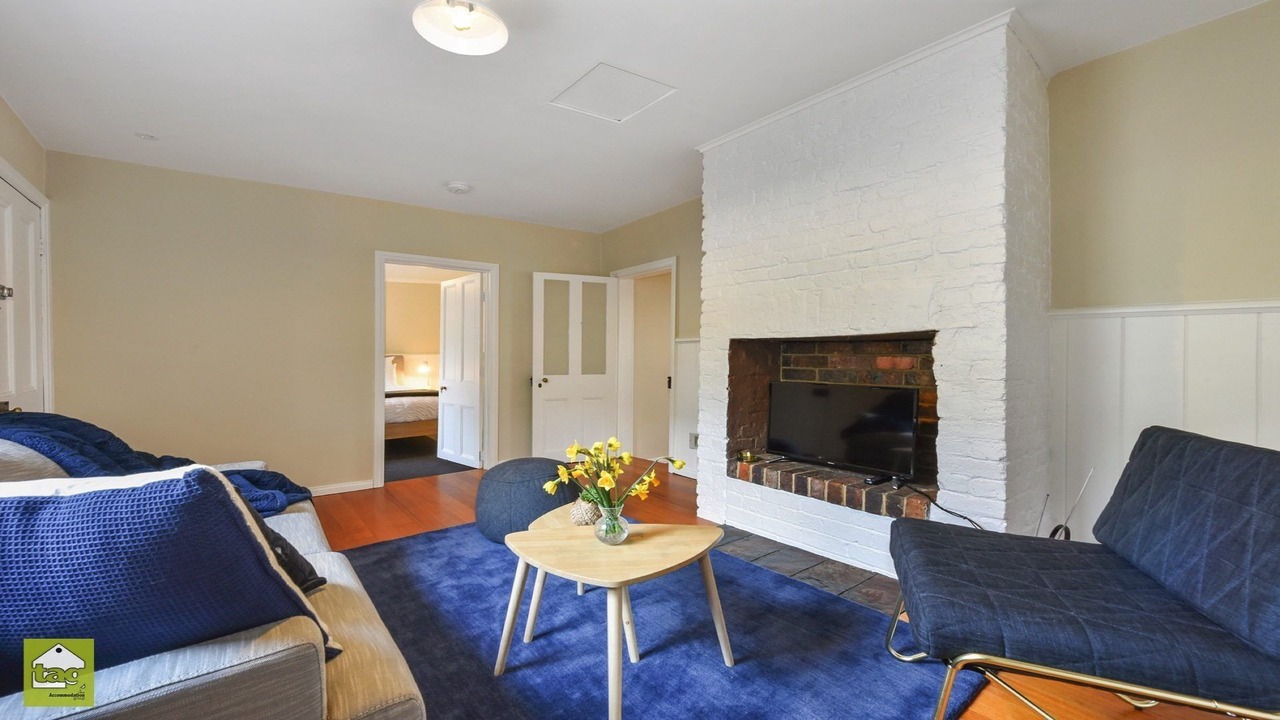 Photo of Livingroom in Launceston CBD