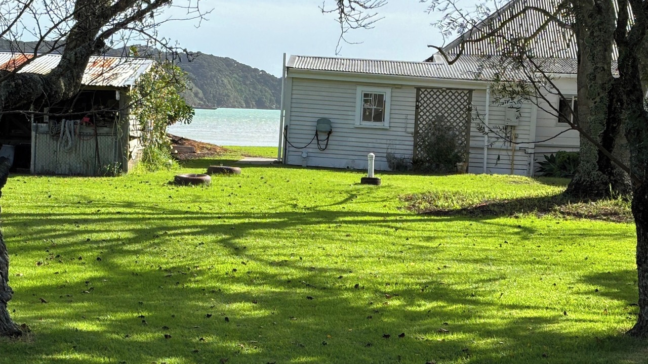 Photo of Outdoor in Russell