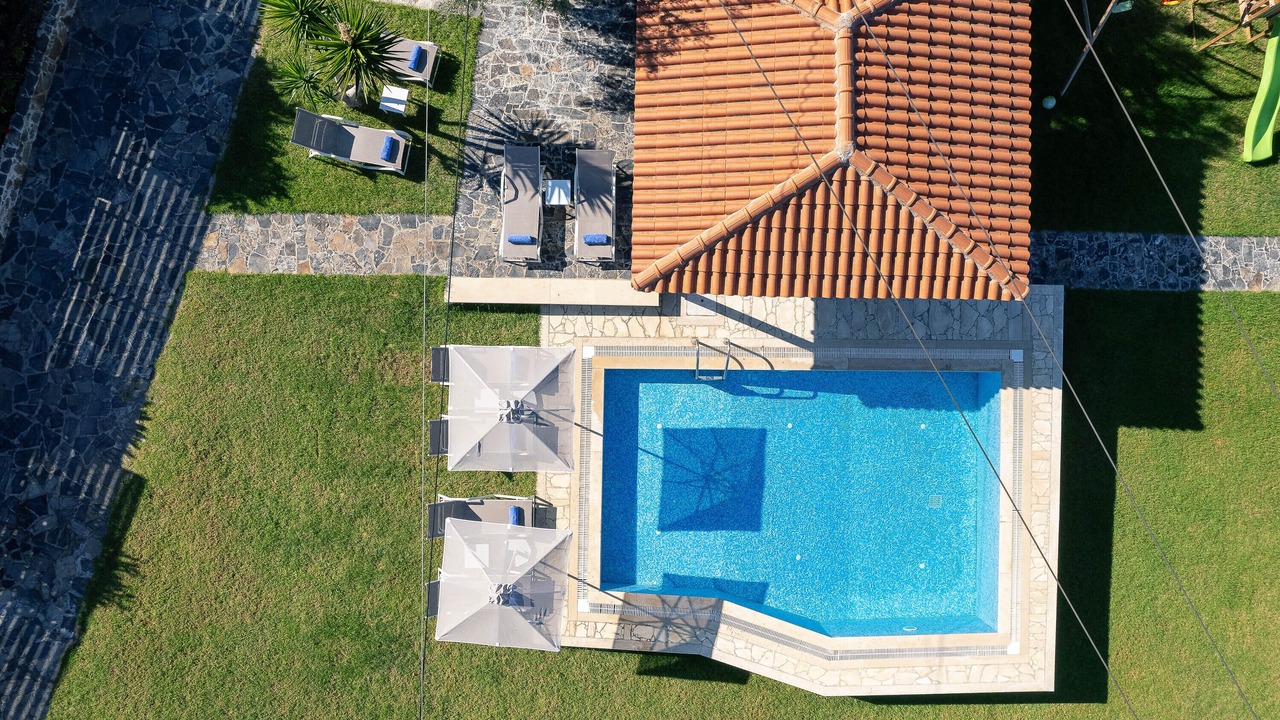Photo of Outdoor in Perama