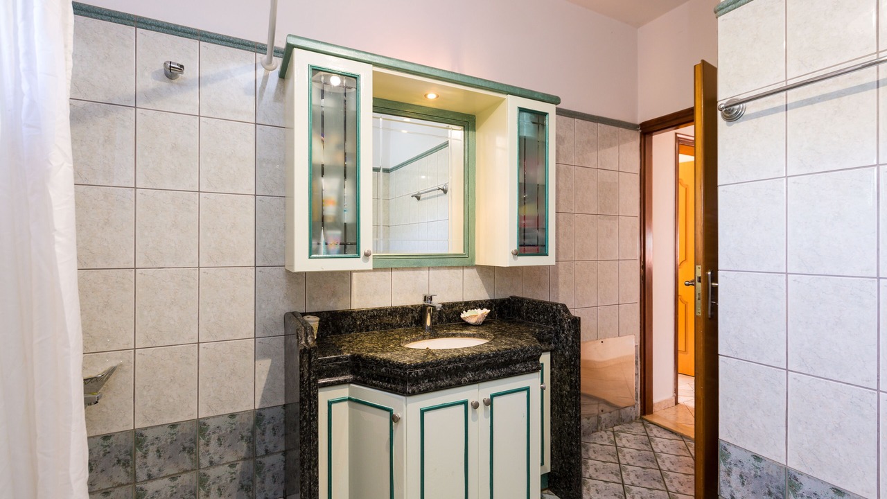 Photo of Bathroom in Perama