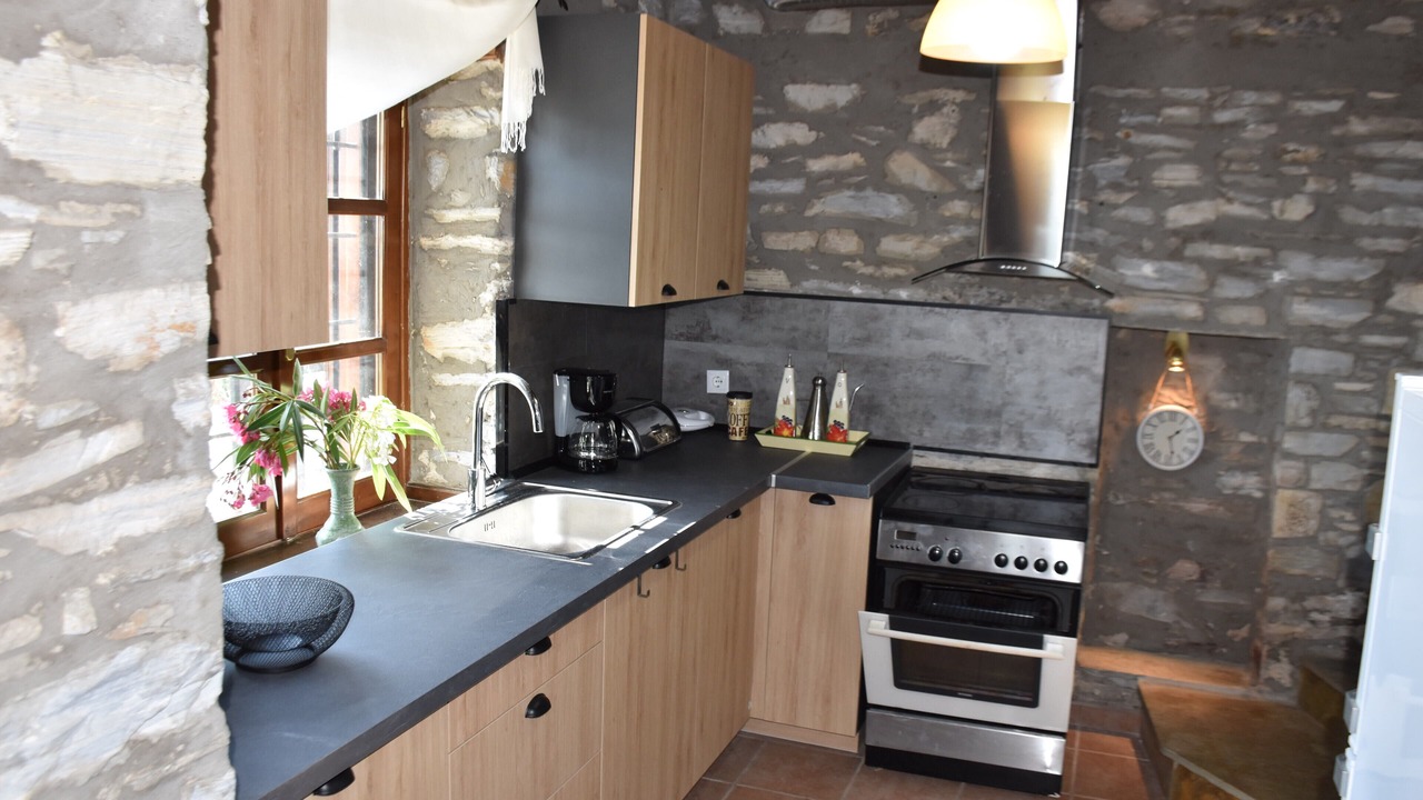 Photo of Kitchen in South Pelion