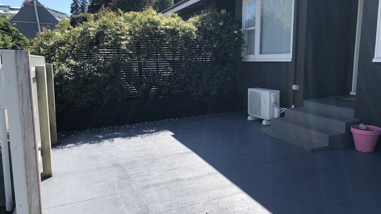 Photo of Outdoor in Bluff Hill