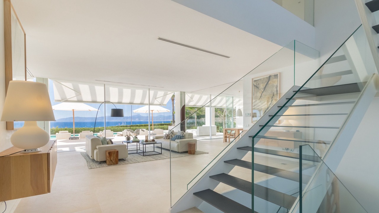 Photo of Others in Son Veri Nou