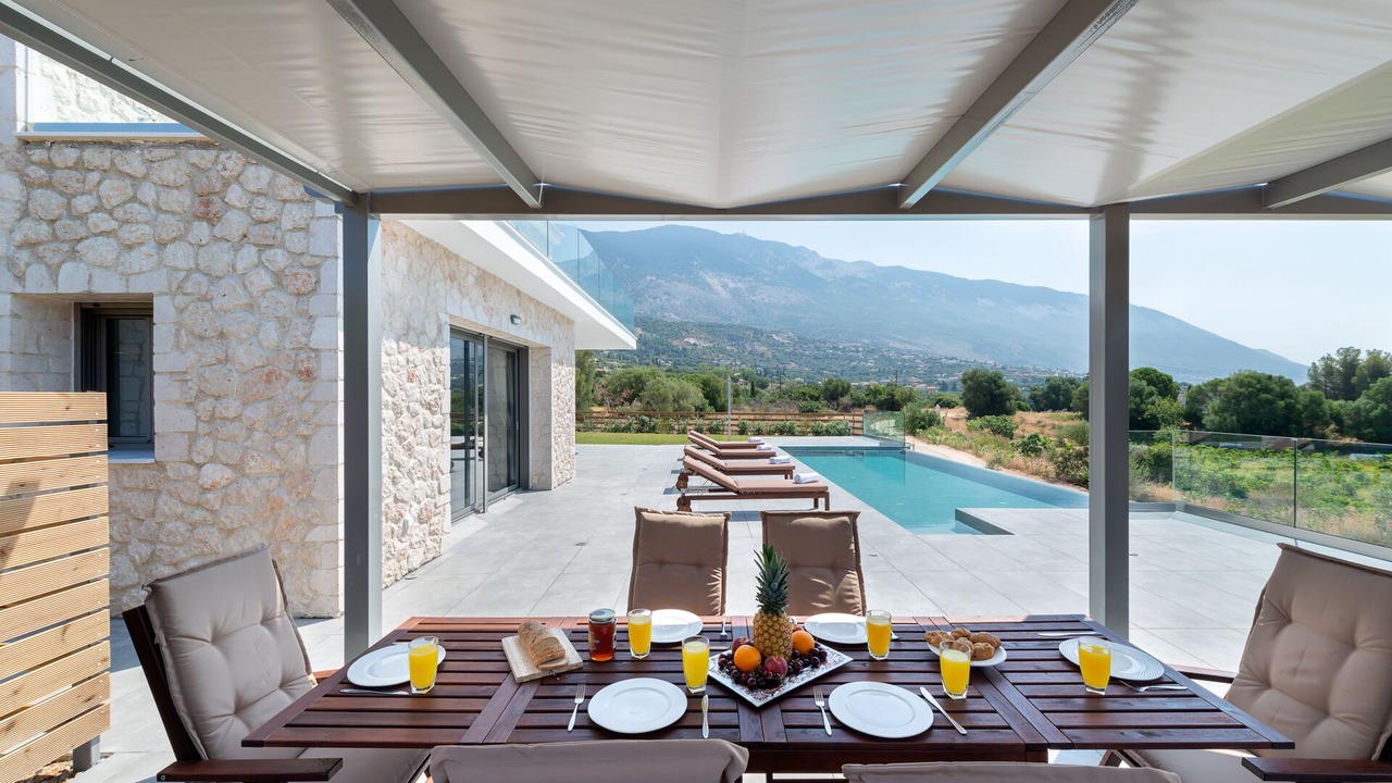 Photo of Outdoor in Karavados