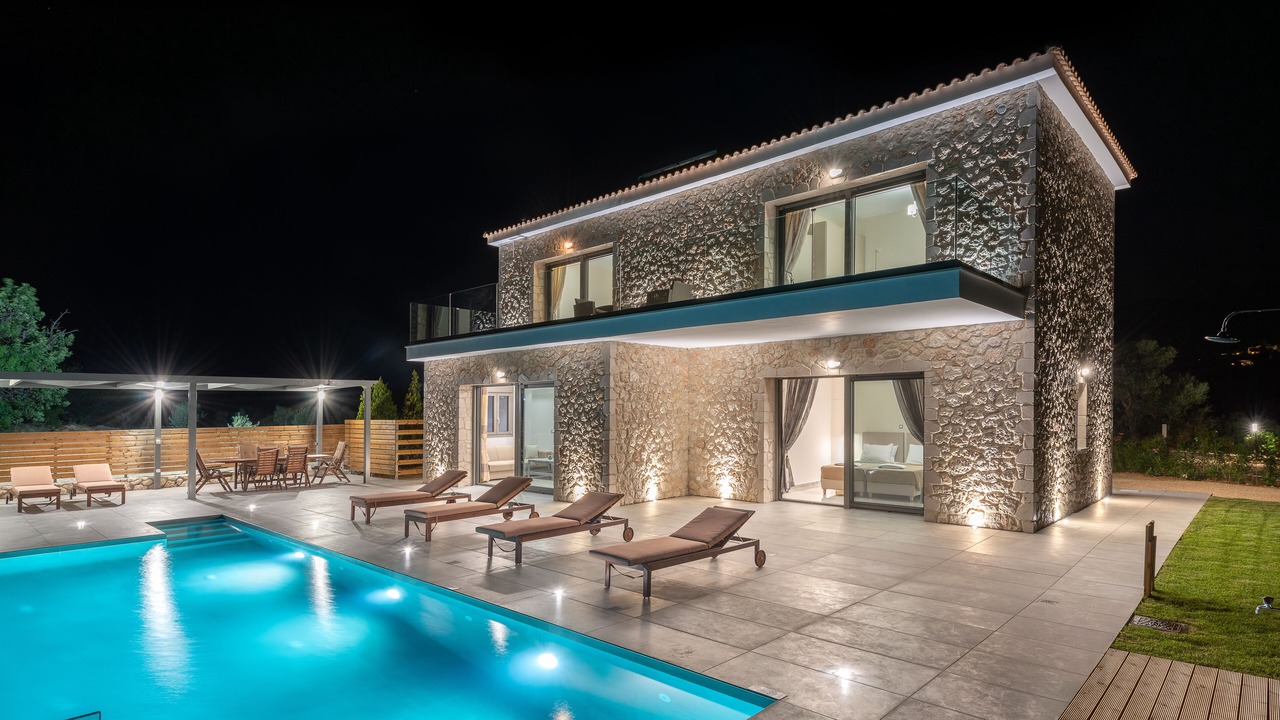 Photo of Outdoor in Karavados
